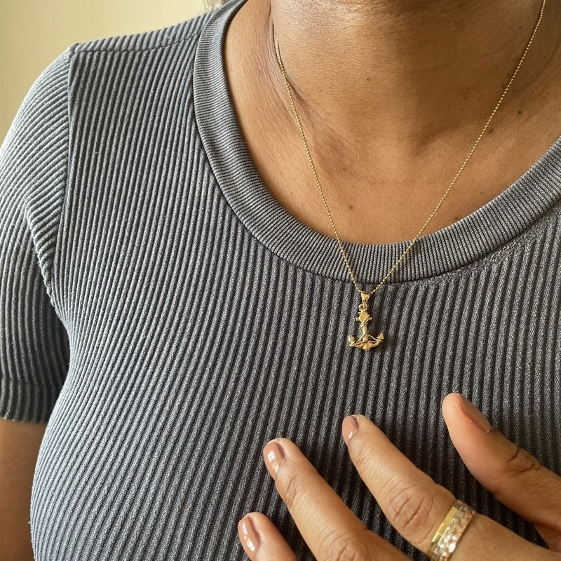 Necklaces & Chains
